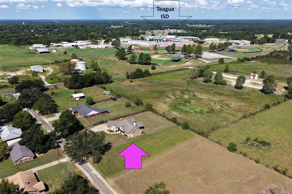 207 Northline Road