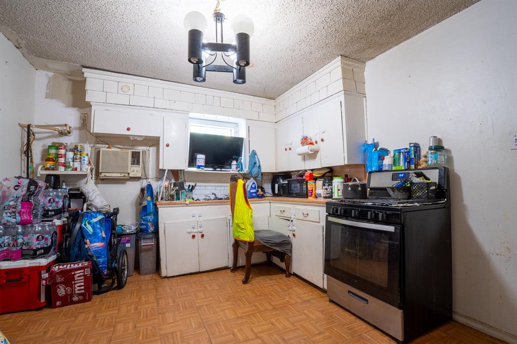 Home Gardens - Residential