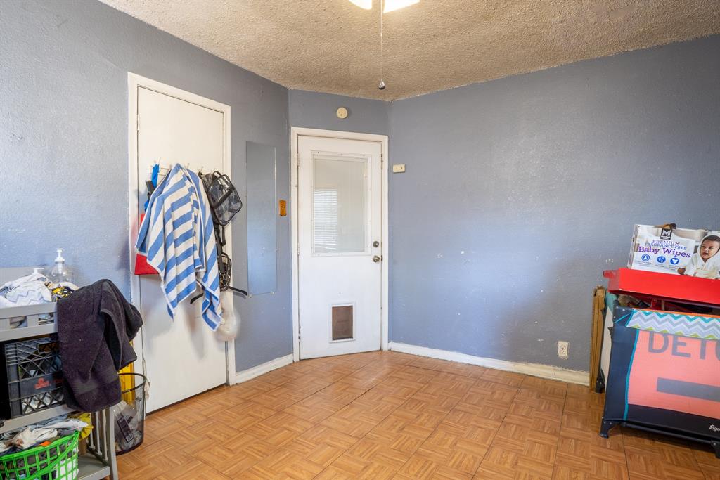 Home Gardens - Residential