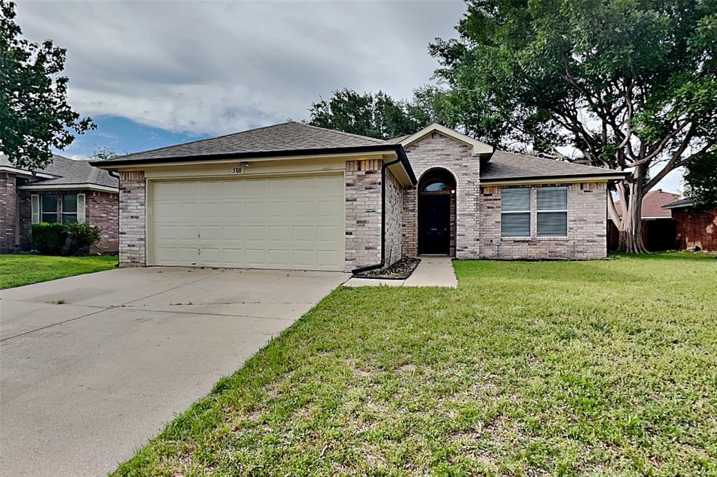 Photo of 508 Alex Street, Saginaw, TX 76179 (MLS # 21269013)