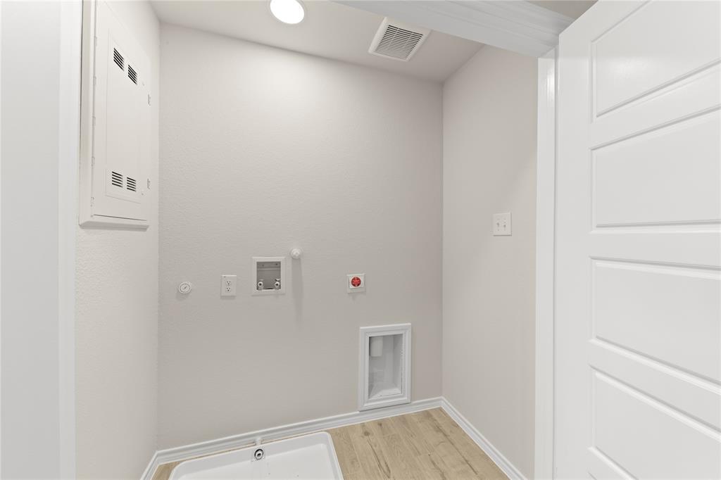 Sanger Circle - Residential