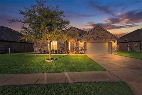 628 Waterford Way Joshua TX 76058