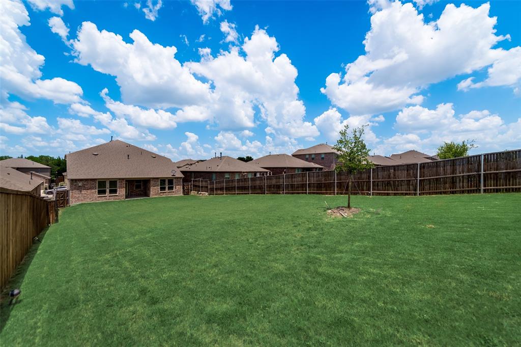 Villages Of Melisssa - Residential Lease