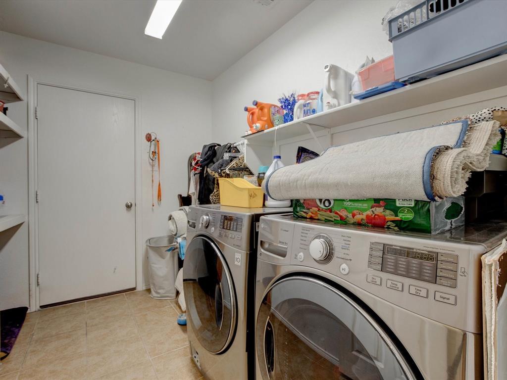 Mistletoe Hill Ph V - Residential