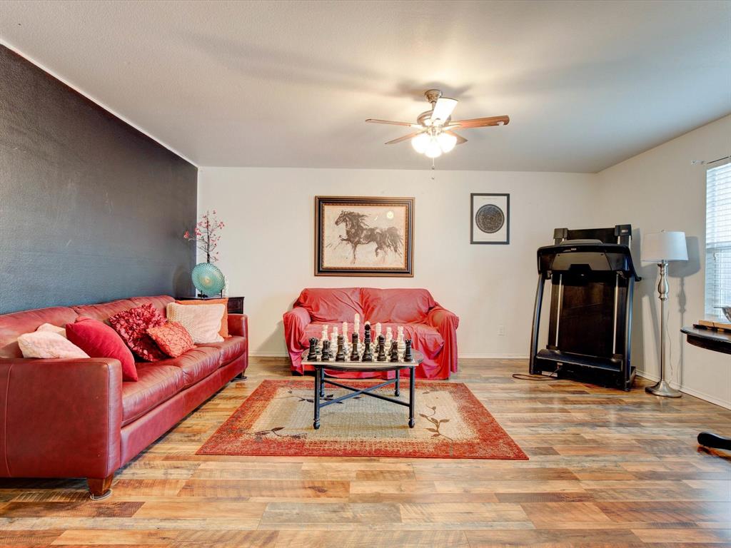 Mistletoe Hill Ph V - Residential