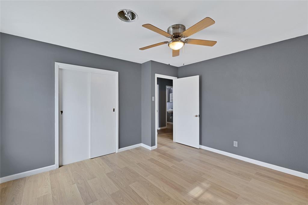 ROBERTSON - Residential