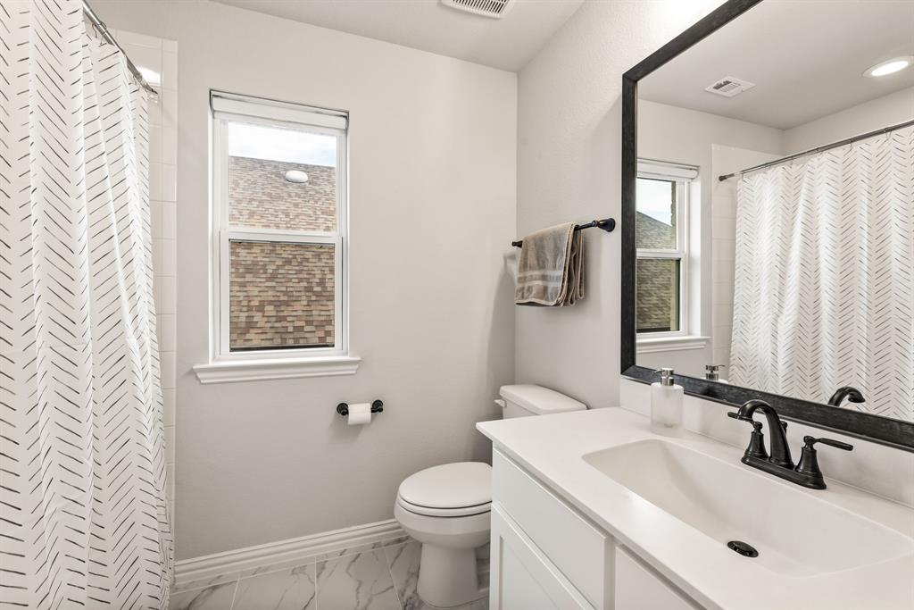 Star Trail Ph Six - Residential