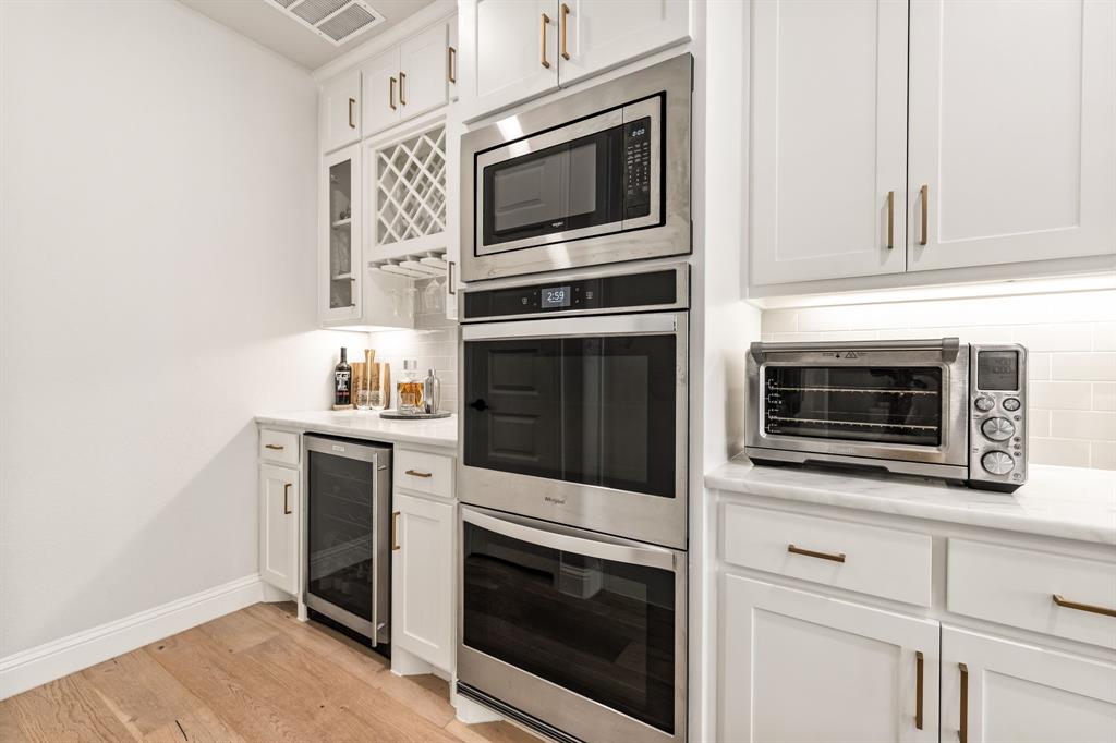 Star Trail Ph Six - Residential