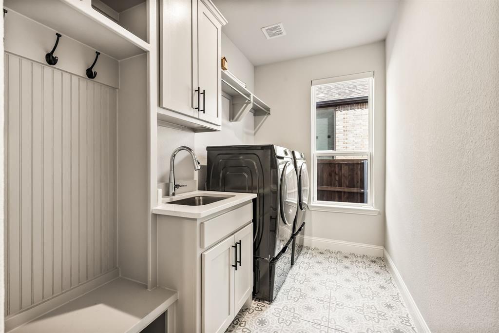 Star Trail Ph Six - Residential