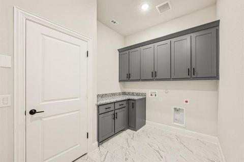 Tiny photo for 2309 Knapp Trail, Mansfield, TX 76063 (MLS # 21137374)