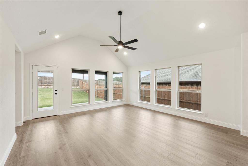 Country Lakes Classic 60 - Residential