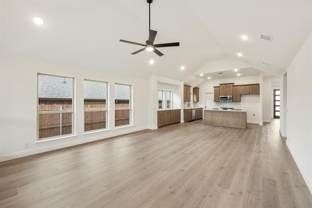 Country Lakes Classic 60 - Residential