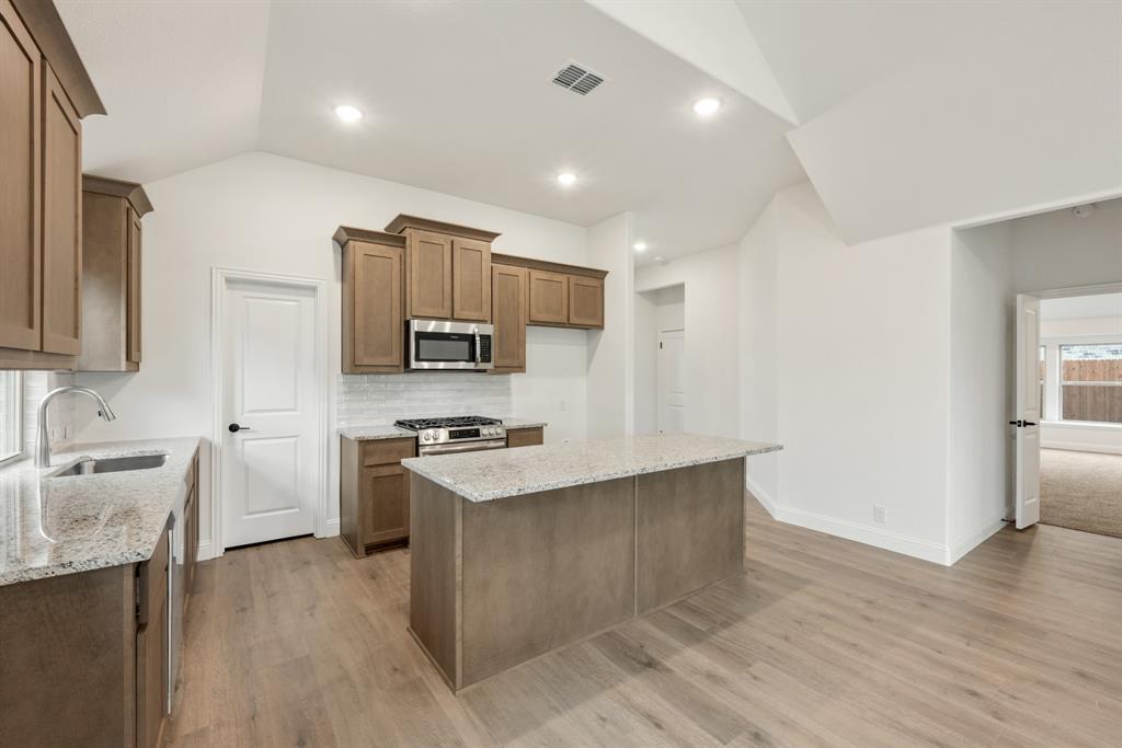 Country Lakes Classic 60 - Residential