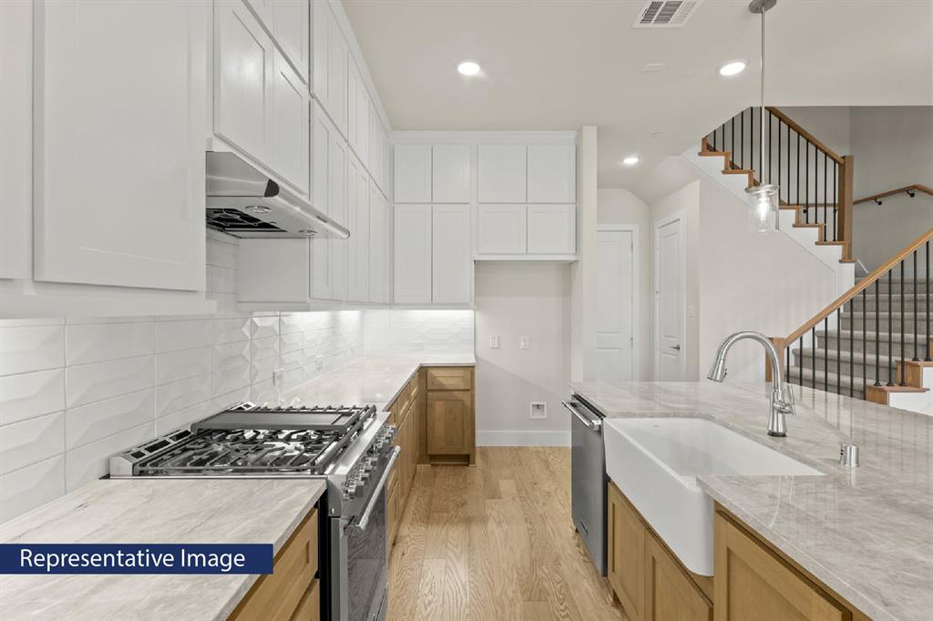 The Abbey at Mercer Crossing - Residential