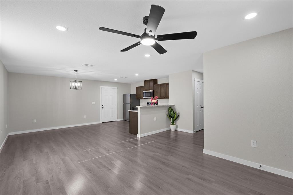 1600 N 11th Street
