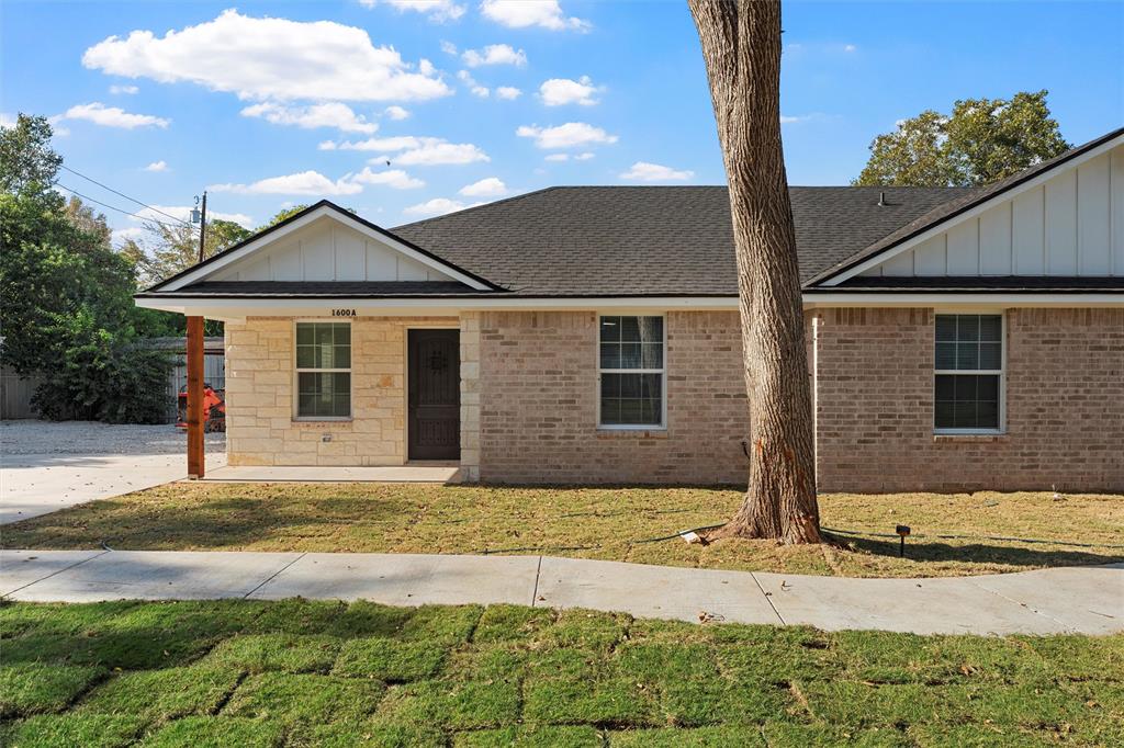 1600 N 11th Street