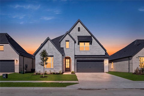 Photo of 17208 Oxborough Drive, Fort Worth, TX 76247 (MLS # 21394216)