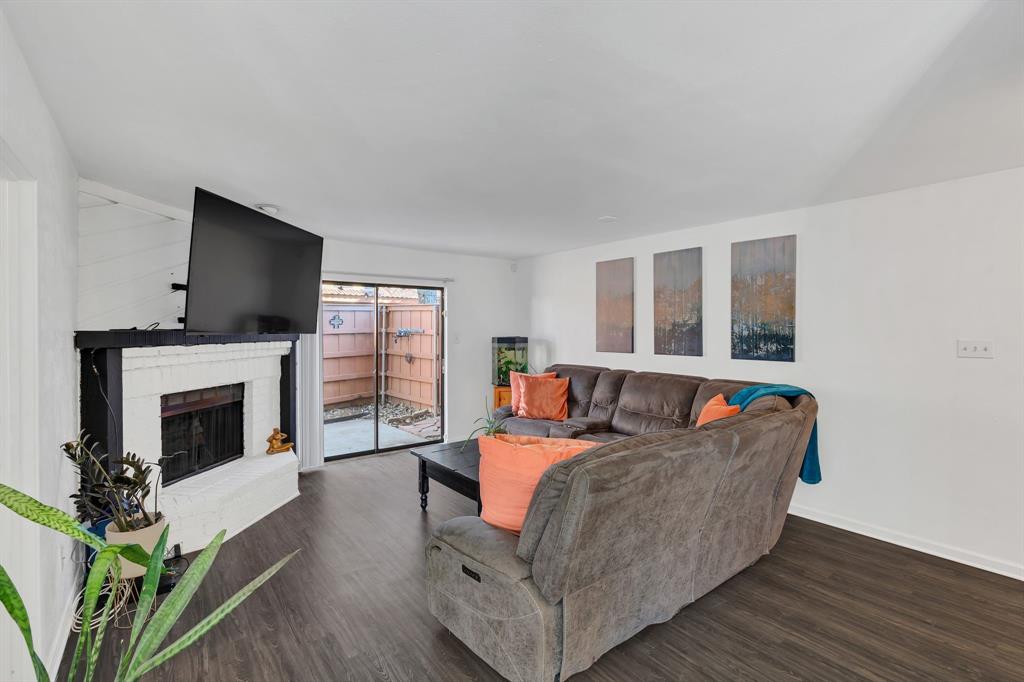 2503 Tierra 1