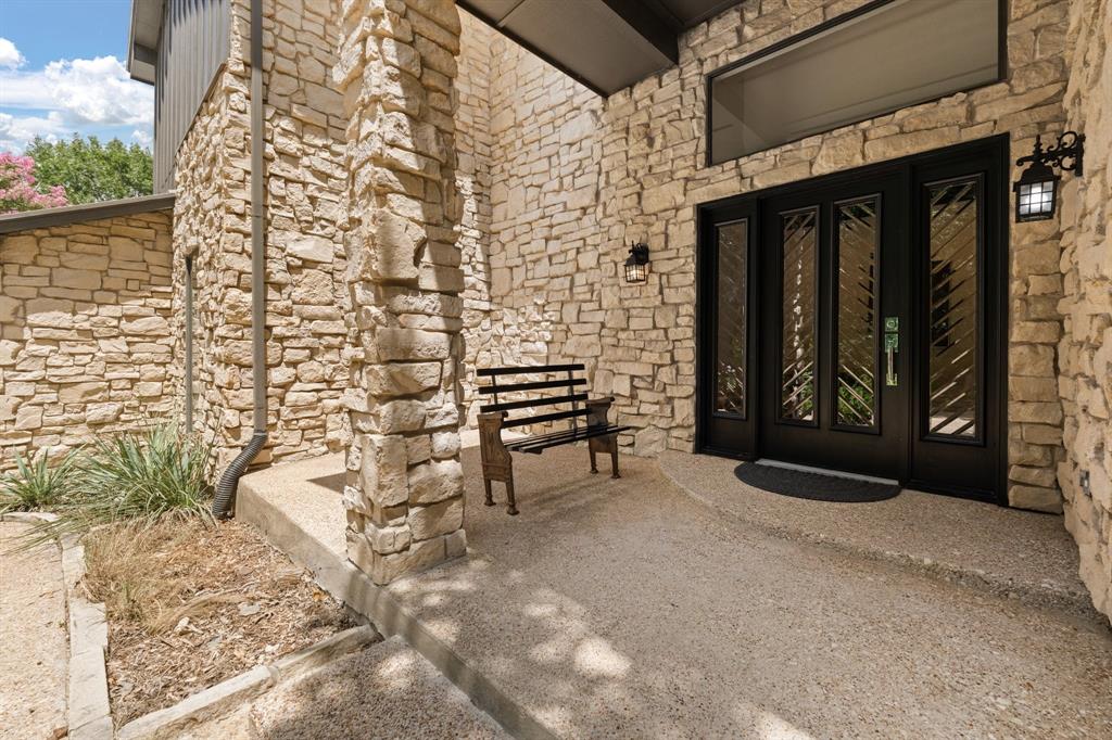 613 Armadillo Court