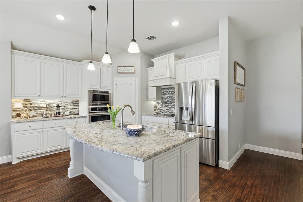 1057 Canterbury Lane