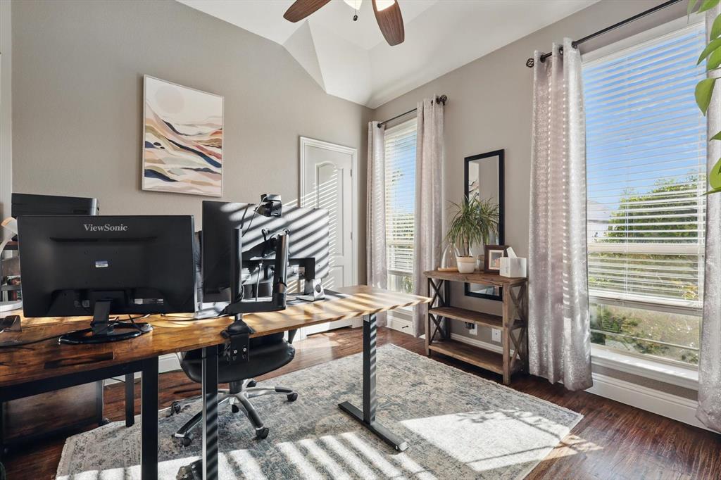 1057 Canterbury Lane