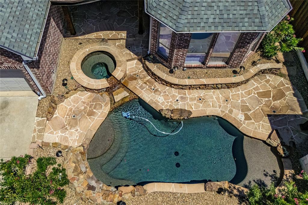 5096 Oakhurst Lane
