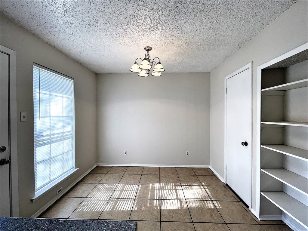 English Estates 6 Wimbledon Garden - Residential Lease