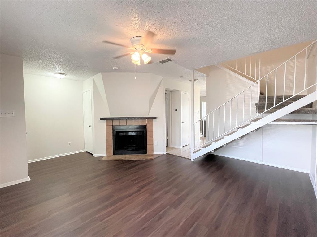 English Estates 6 Wimbledon Garden - Residential Lease