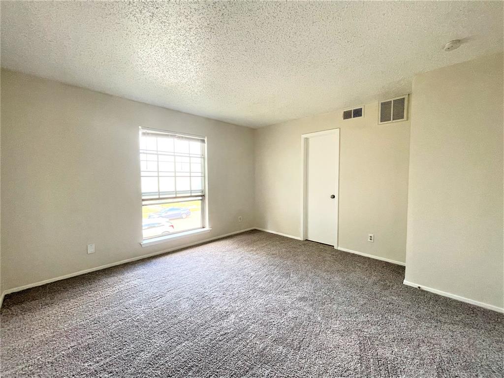 English Estates 6 Wimbledon Garden - Residential Lease