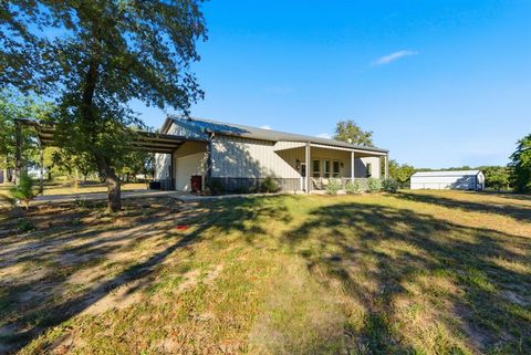 333 Loggins Trail Poolville TX 76487