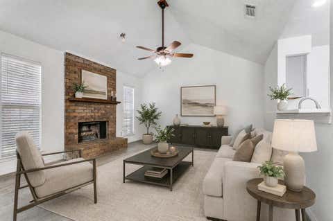 Photo of 2121 Stone Moss Lane, Grapevine, TX 76051 (MLS # 21278114)