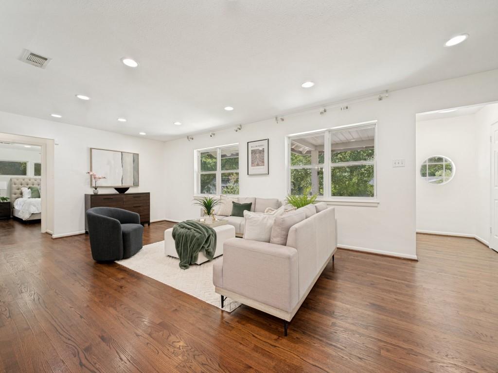 6632 Ridgemont Drive
