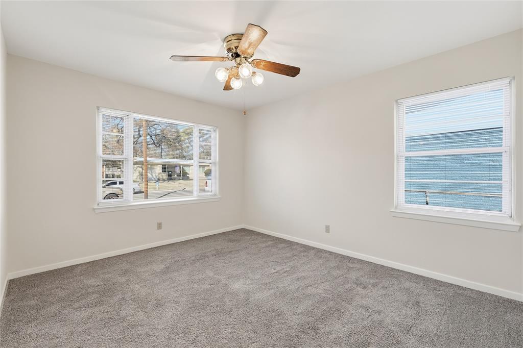 Country Club Park 02 - Residential Lease