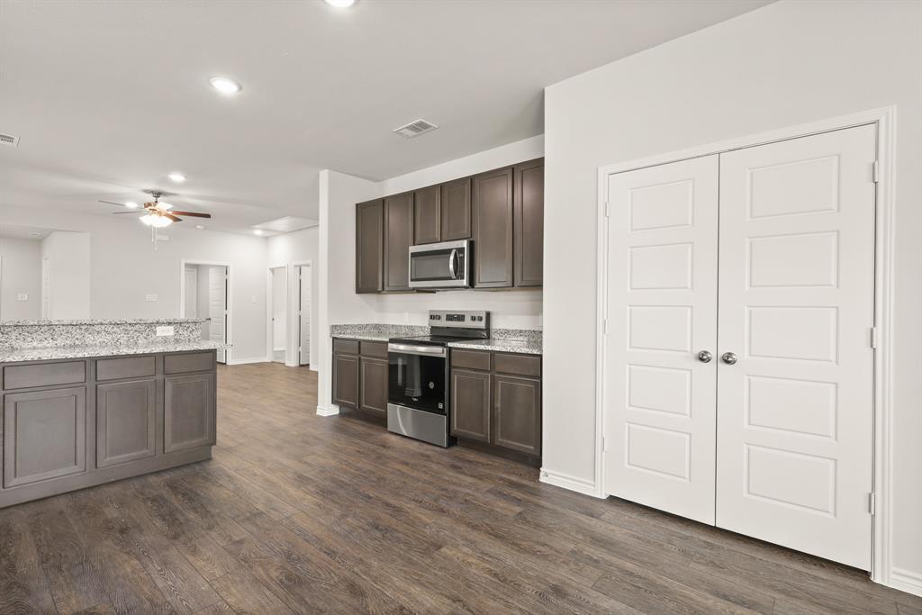 Christian Meadows - Residential