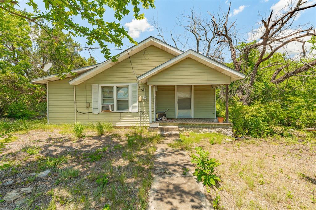654 Private Road 1129