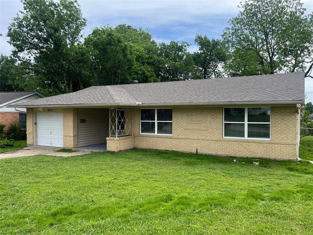 405 Highcrest Drive