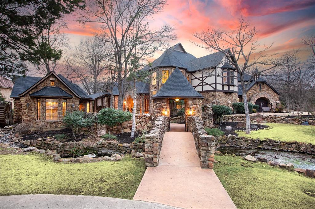 The Estates At Tour 18 Sec 1 - Residential