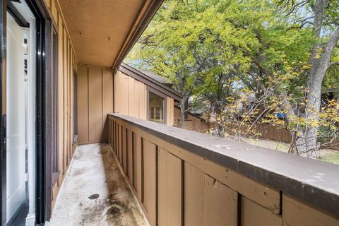 A home in Farmers Branch