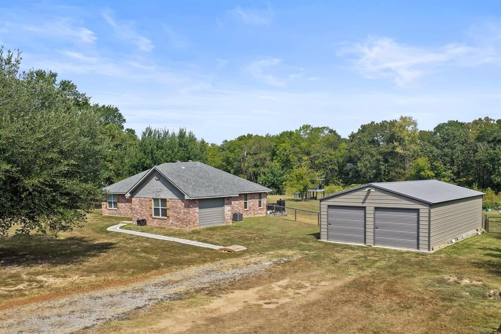 380 N Frontage Rd