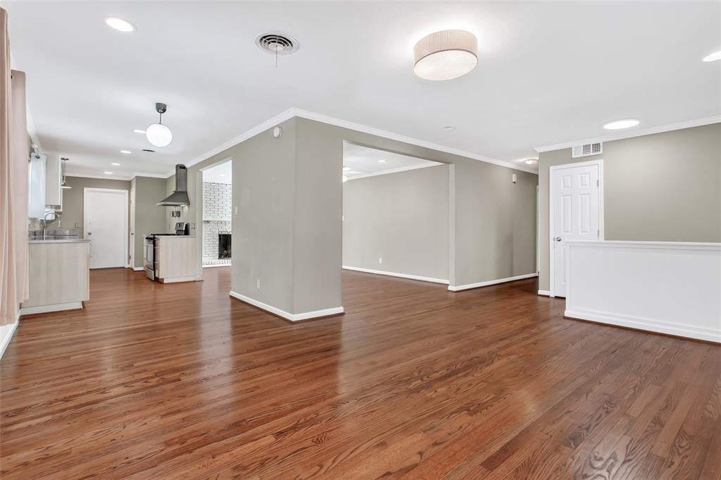 2510 Pinebluff Drive
