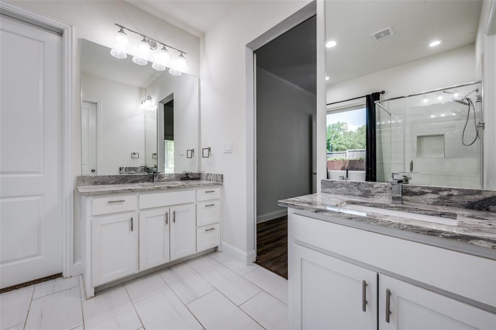 Roanoke Hills - Residential