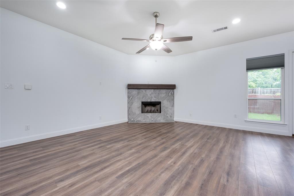 Roanoke Hills - Residential