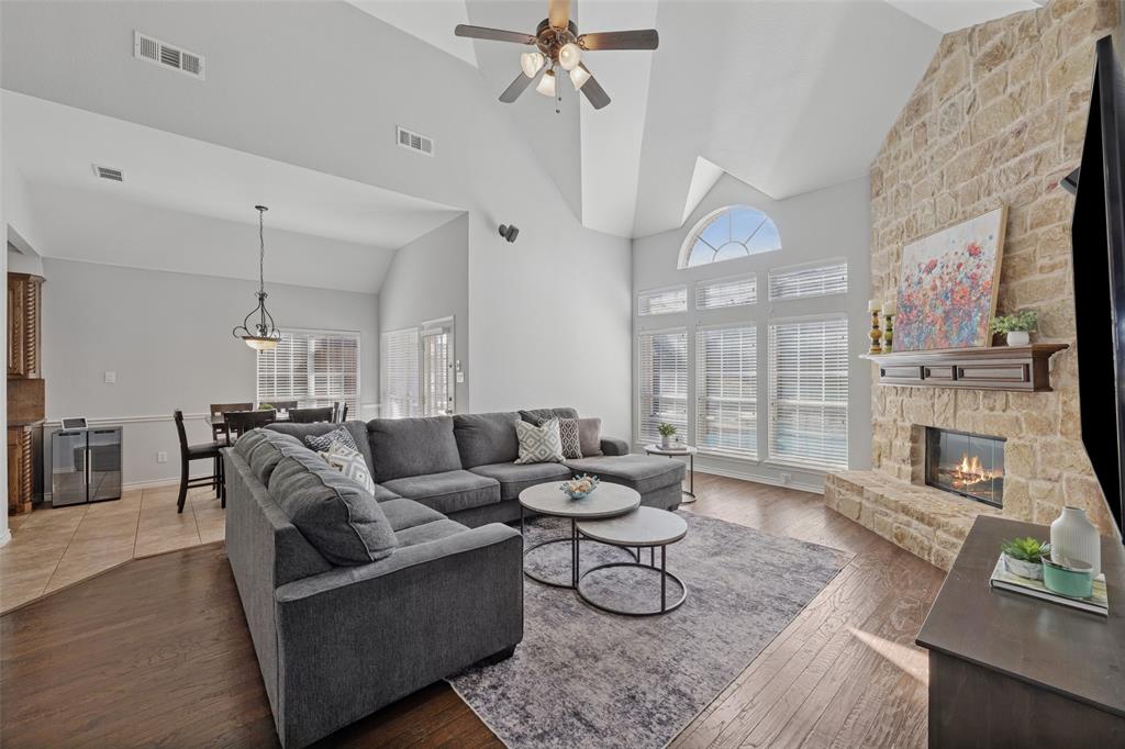 1421 Dutch Hollow Drive