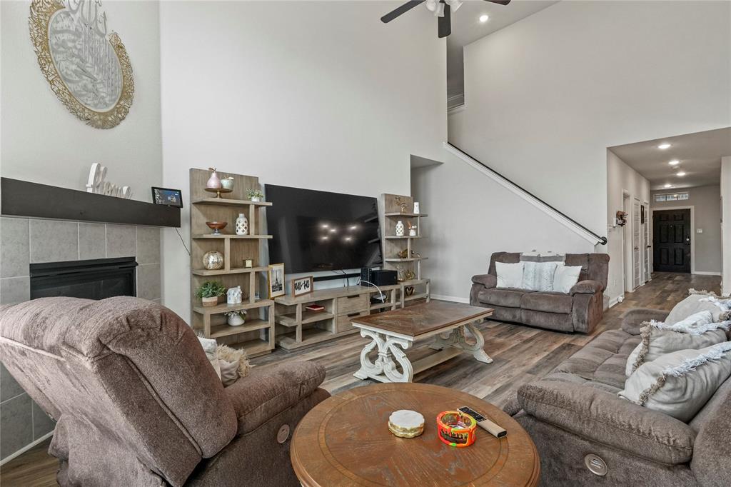 Meadowbrook Place - Residential