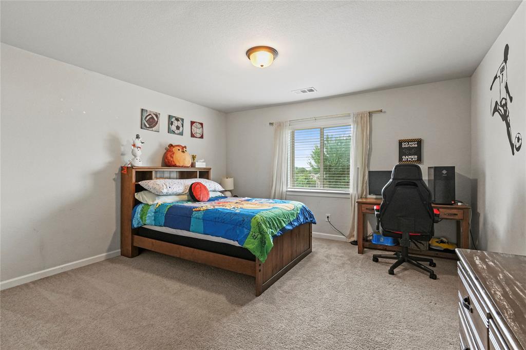 Meadowbrook Place - Residential