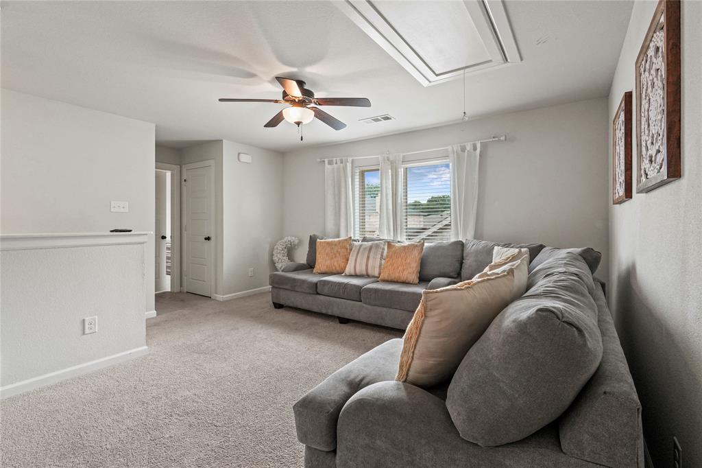 Meadowbrook Place - Residential