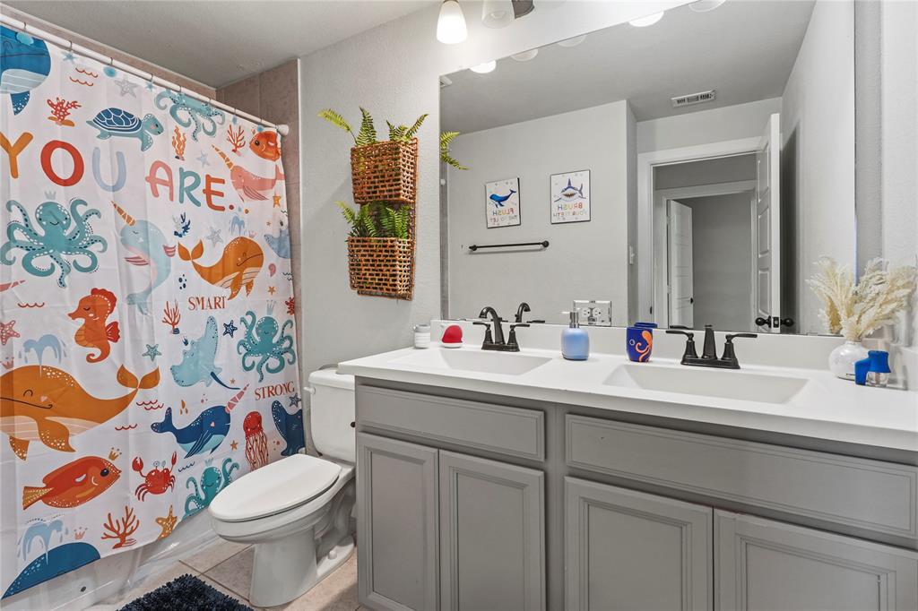 Meadowbrook Place - Residential