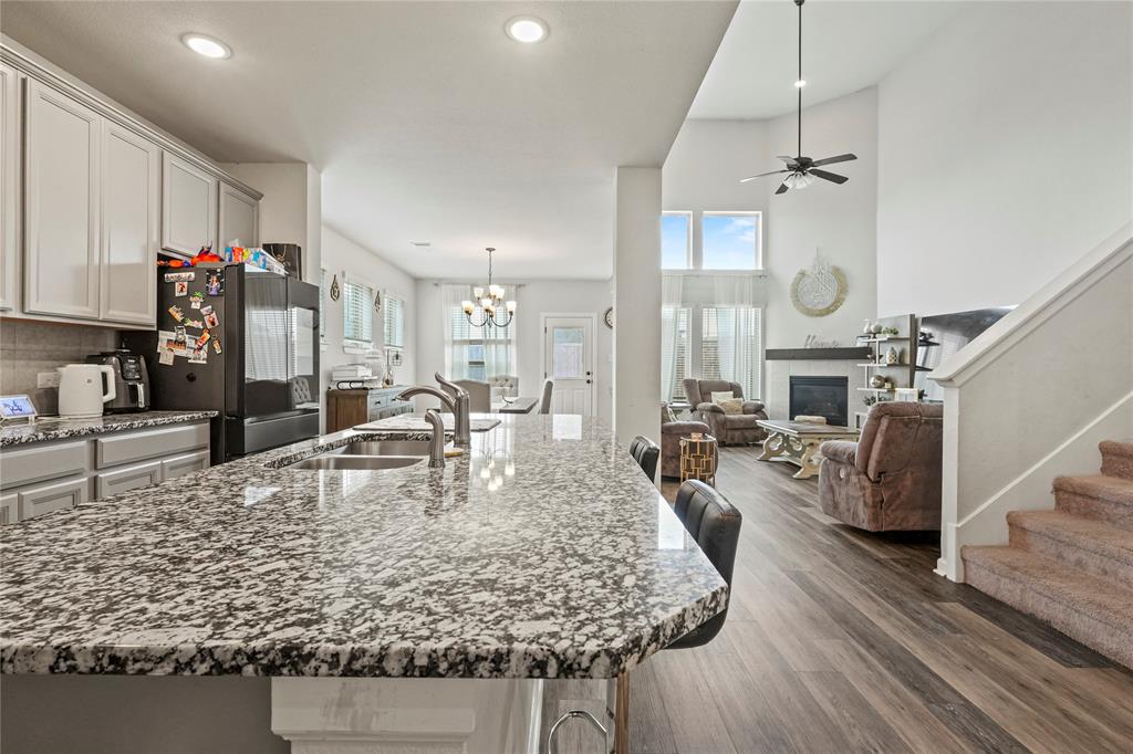 Meadowbrook Place - Residential