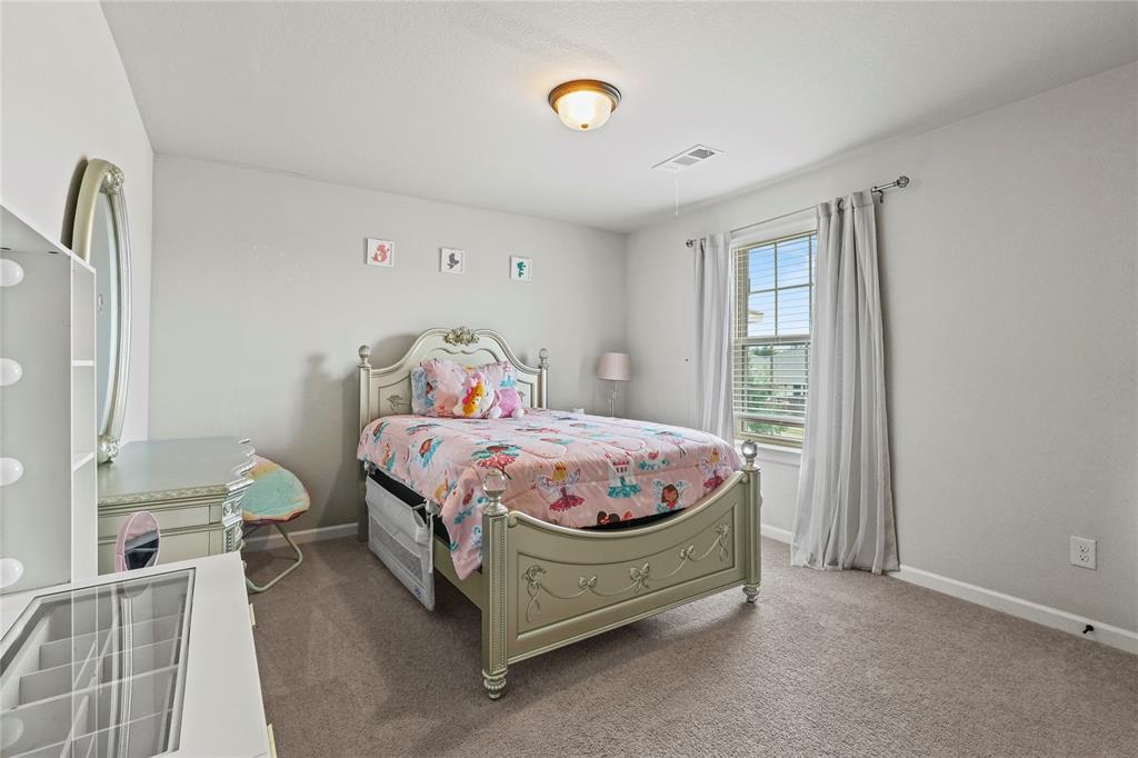 Meadowbrook Place - Residential