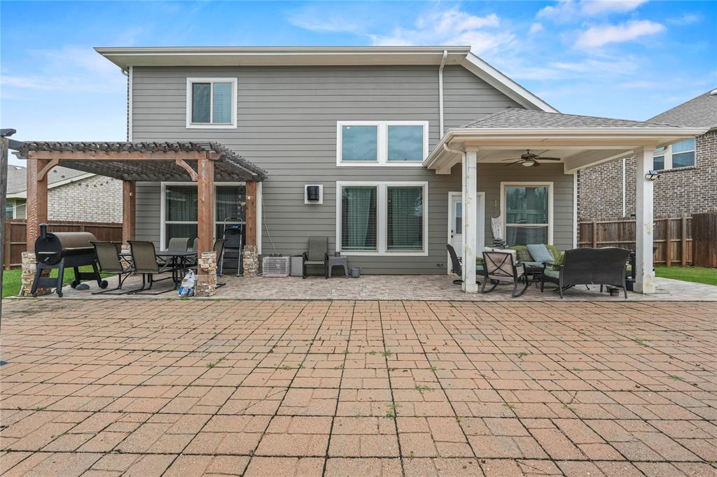 Meadowbrook Place - Residential